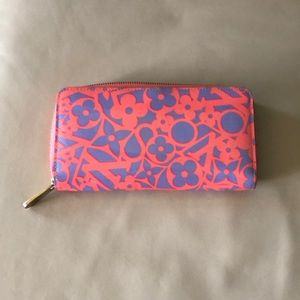 Authentic Louis Vuitton wallet - pink/purple monogram Vernis